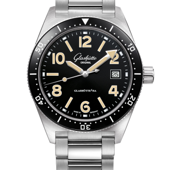 02_Front_SeaQ_sst_black