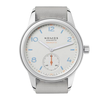 52_NOMOS_Club_neomatik-450×500